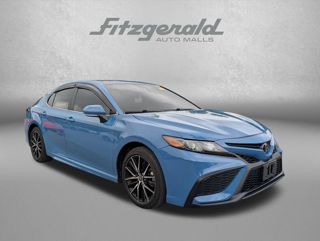 2024 Toyota Camry SE