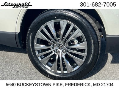 2022 Toyota Venza LE