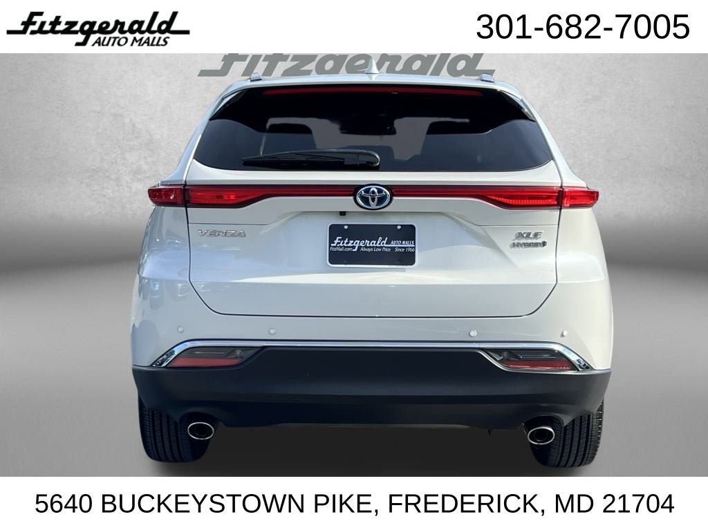 2022 Toyota Venza LE