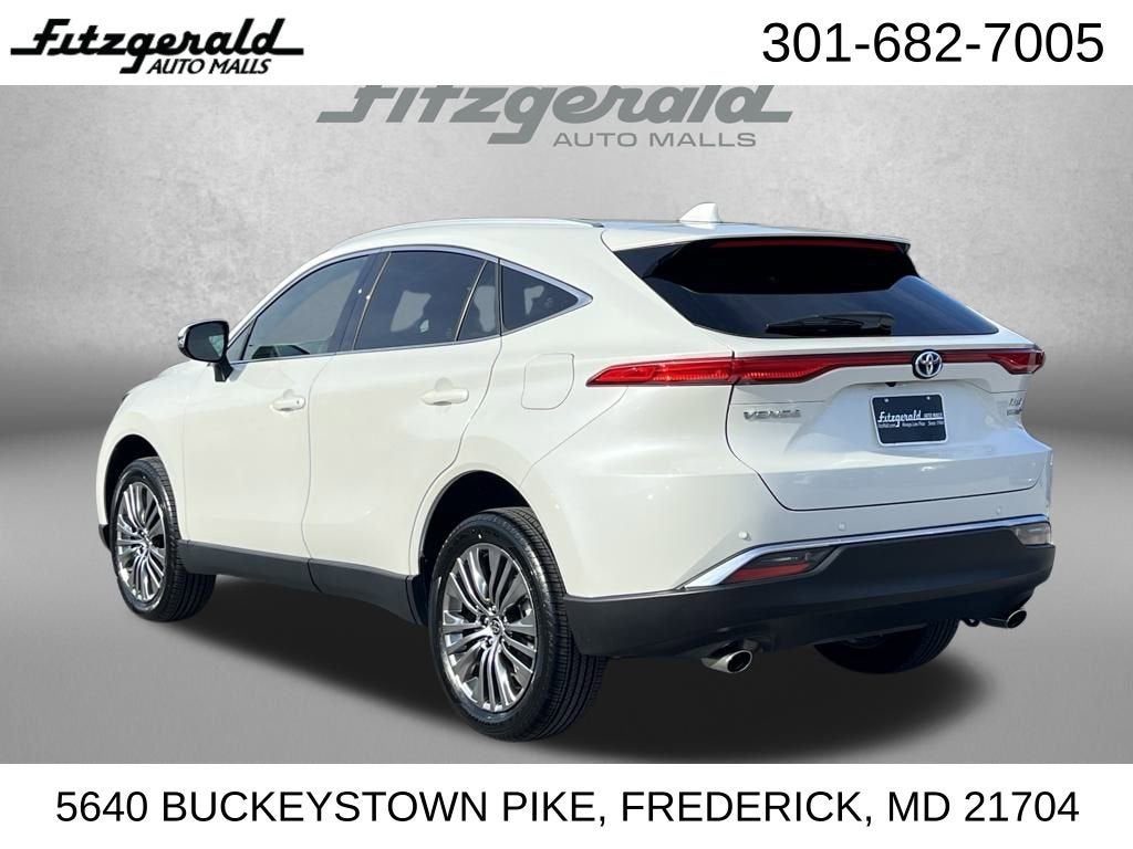 2022 Toyota Venza LE