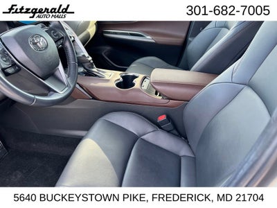 2022 Toyota Venza LE