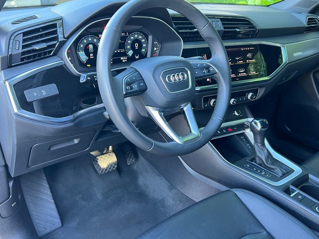 2025 Audi Q3 S line Premium