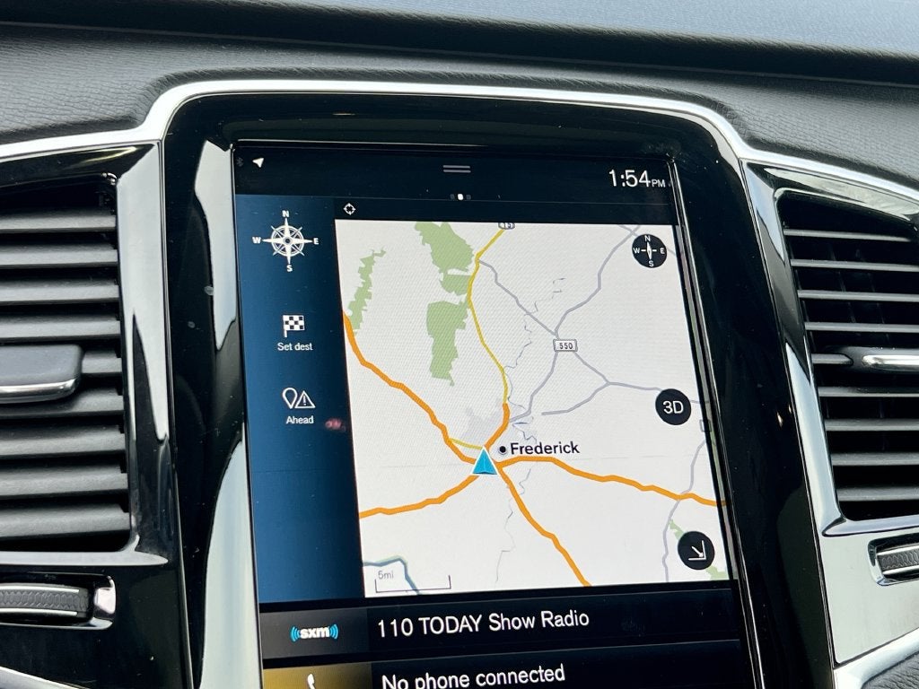 2022 Volvo XC90 Momentum