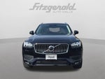 2022 Volvo XC90 Momentum