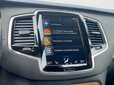 2022 Volvo XC90 Momentum