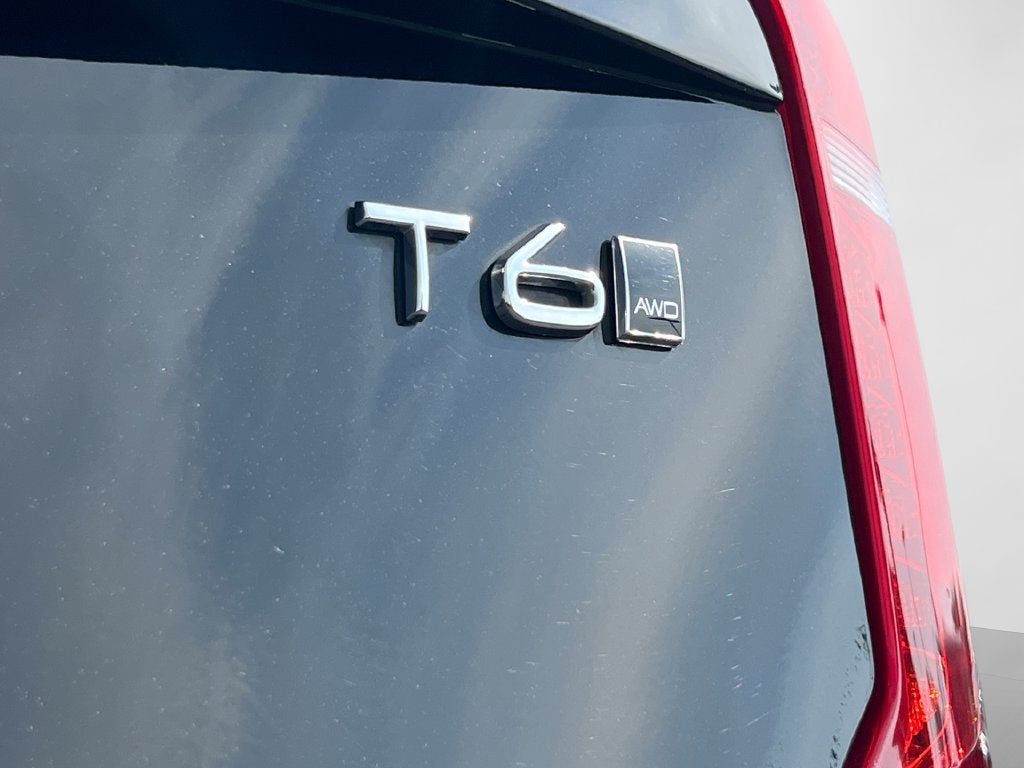 2022 Volvo XC90 Momentum