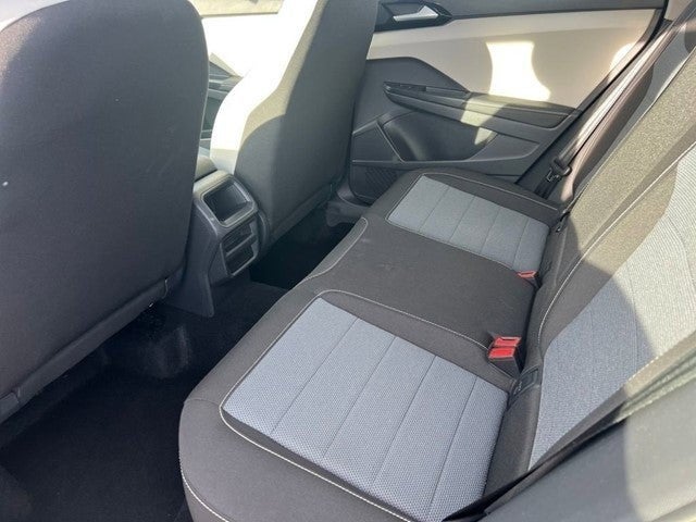 2025 Volkswagen Taos S