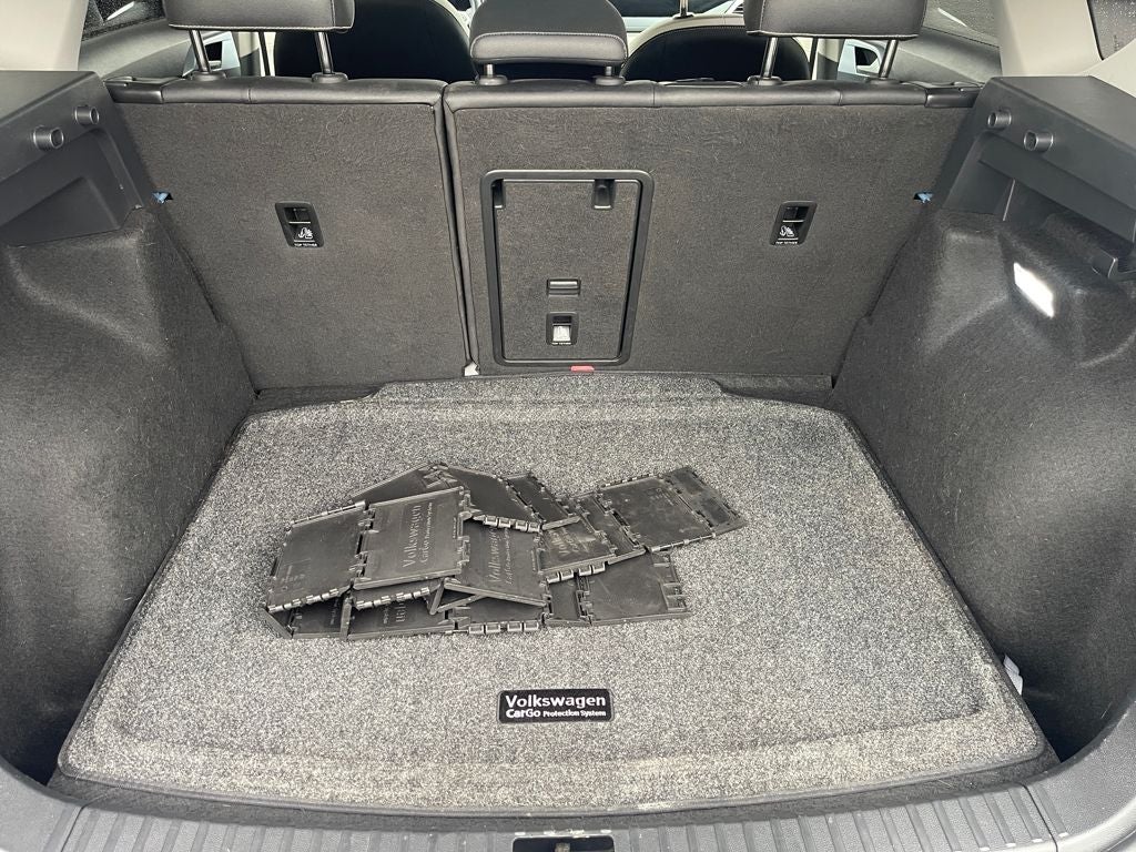 2025 Volkswagen Taos SE