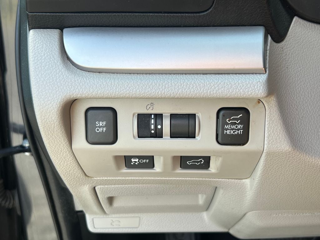 2016 Subaru FORESTER Base
